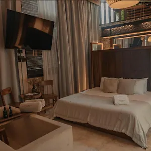 5* Hotel Japoneza Retreat Centro